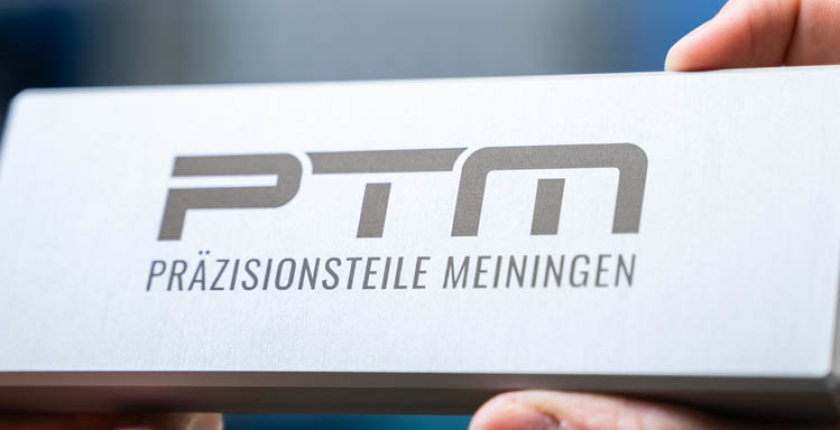 Neue Laser­beschriftungs­anlage